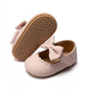 Sapatinhos com Detalhe de Laço Borboleta – Boutique Infantil Les Enfants