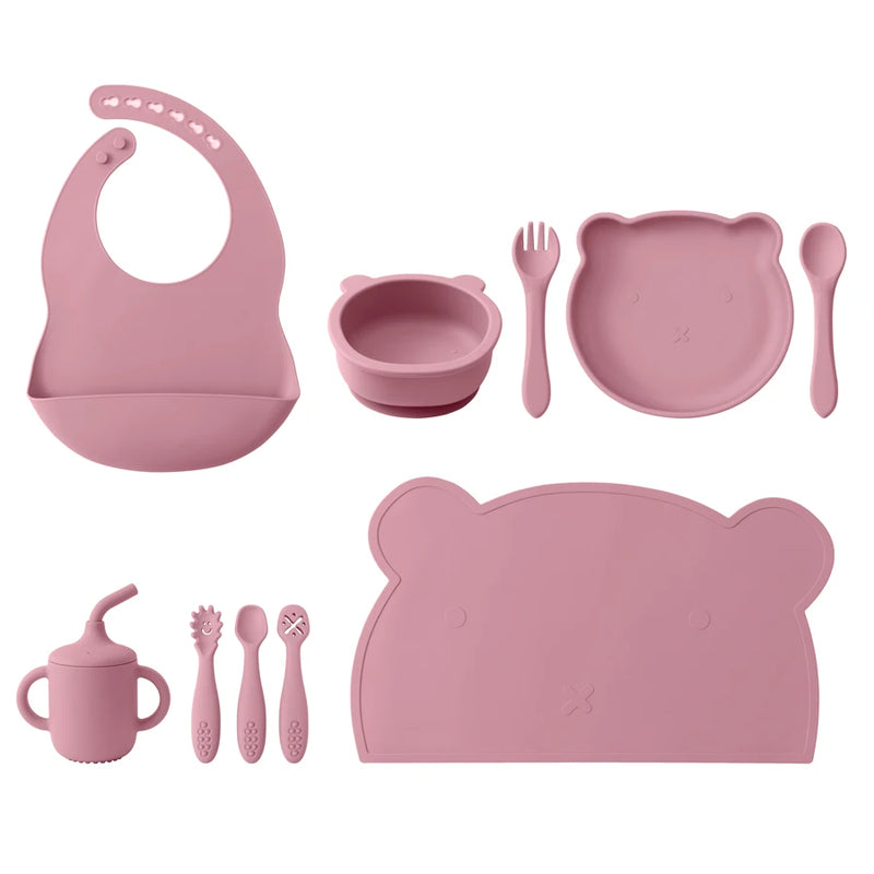 Kit Alimentação 10 Peças em Silicone – Babador, Pratinho, Talheres e Copo