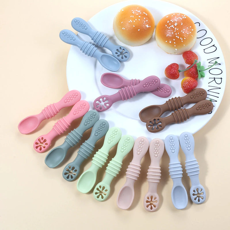 Kit Infantil de Pratinho e Colher em Silicone com Ventosa – Smile Retro