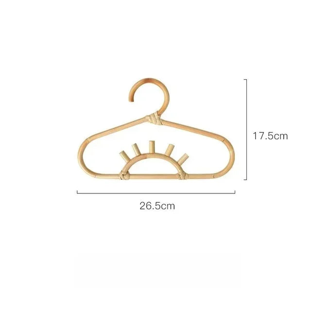 Cabides Infantis em Rattan – Formatos Arco-Íris, Sol e Lua