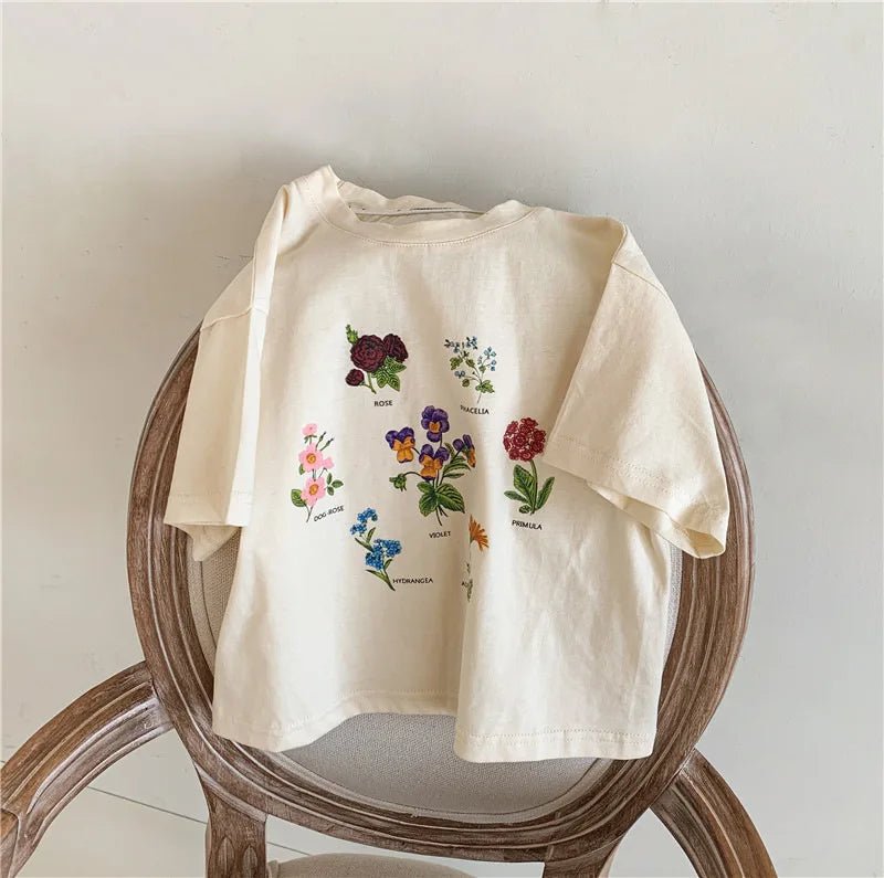 Camiseta Coelhinho & Flores – Boutique Infantil Les Enfants