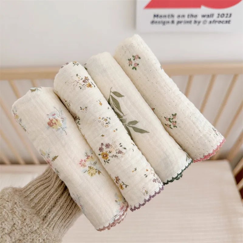 Conjunto de Paninhos de Boca Flores | 4 Paninhos – Boutique Infantil Les Enfants