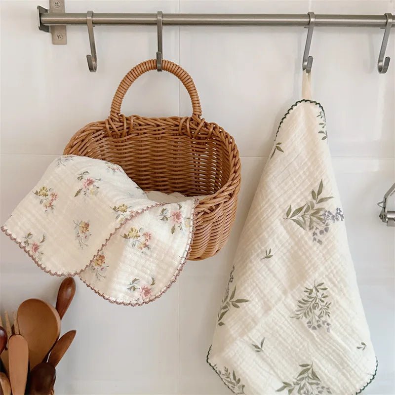 Conjunto de Paninhos de Boca Flores | 4 Paninhos – Boutique Infantil Les Enfants