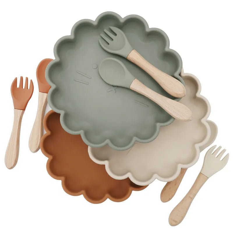 Conjunto de Prato de Silicone Antiderrapante e Talheres – Boutique Infantil Les Enfants