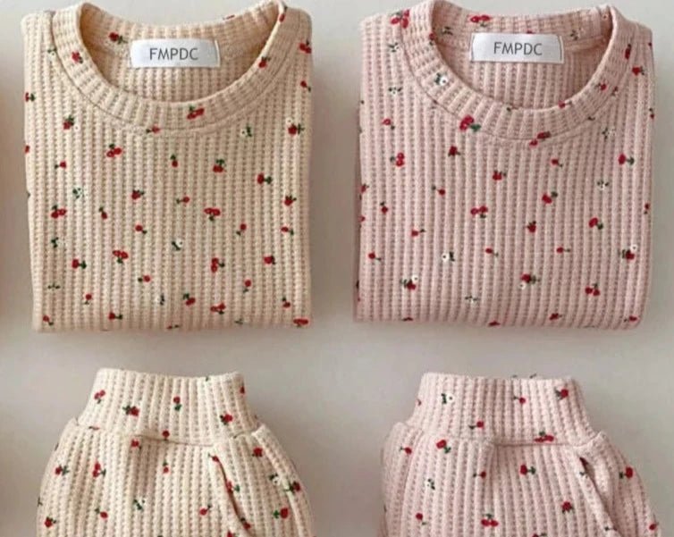 Conjunto Fruits & Flowers de Moletom – Boutique Infantil Les Enfants
