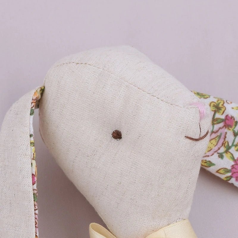 Pelúcia de Coelho Poppy – Boutique Infantil Les Enfants