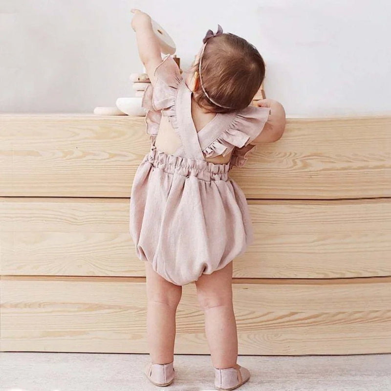 Romper Gaia com design minimalista para bebês
