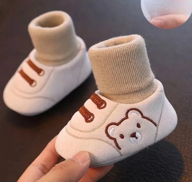 Sapatinho com Meia para Bebês – Boutique Infantil Les Enfants